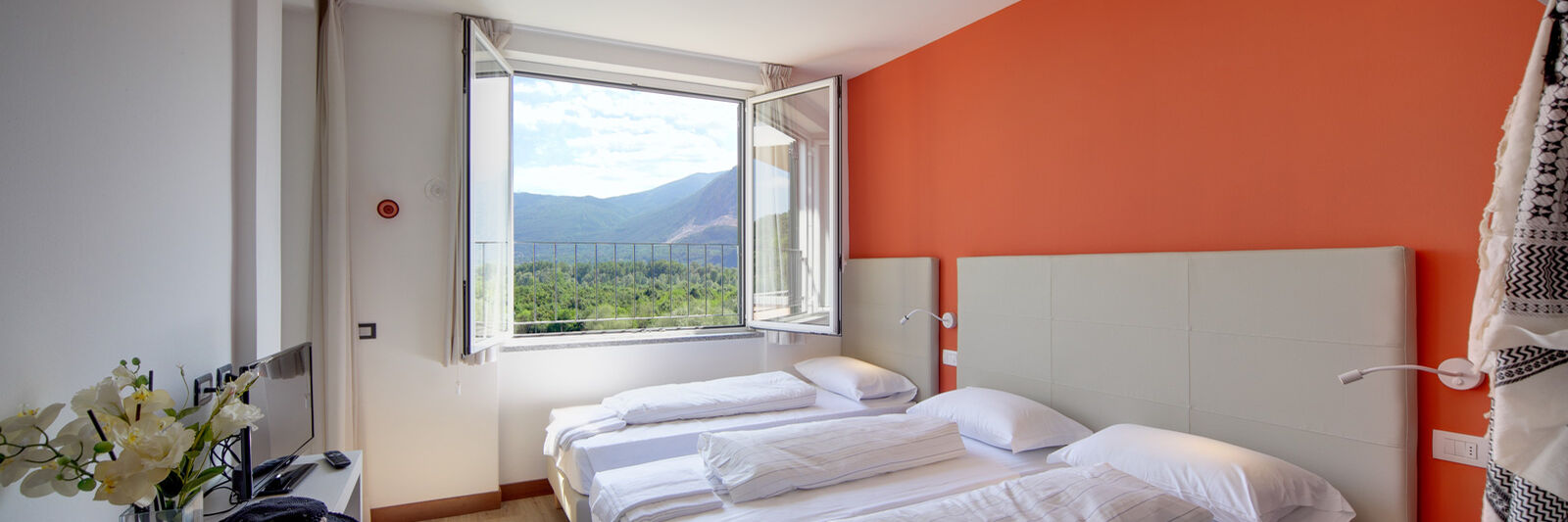 TRILOCALE 47/50 M² VISTA LAGO