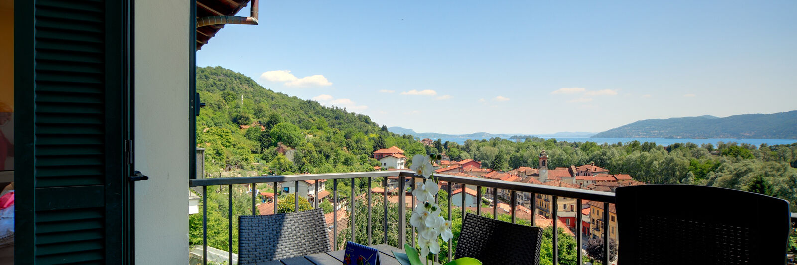 BILOCALE 33 M² VISTA LAGO